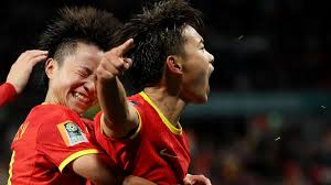 合内外援的